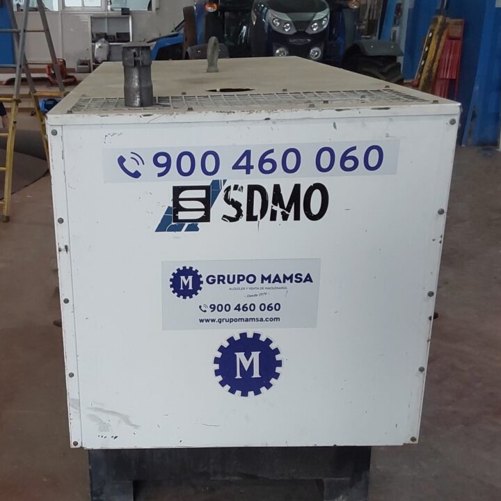 Grupo Electrógeno 20 kva Diesel Insonorizado Sdmo R22K