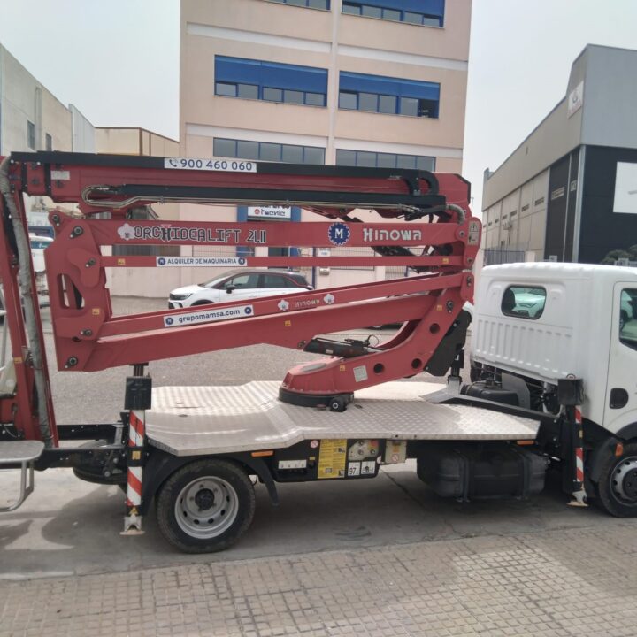 Camión con Plataforma Aérea 21 m Hinowa ORCHIDEA LIFT 21.11 articulada Camión con Plataforma Aérea 21 m Hinowa ORCHIDEA LIFT 21.11 articulada